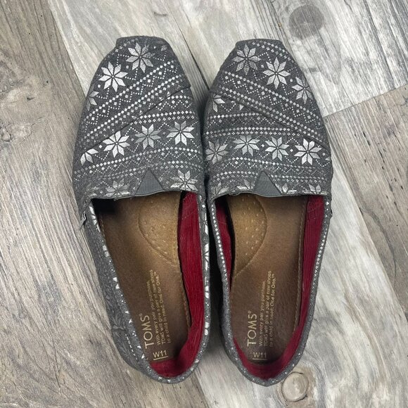 TOMS Silver Snowflake Slip On Flats Womens 11 Fair Isle Gray Shoes - Picture 3 of 7